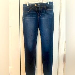 Size 8 Dark Wash American Eagle Hi-Rise Super Stretch Jeggings